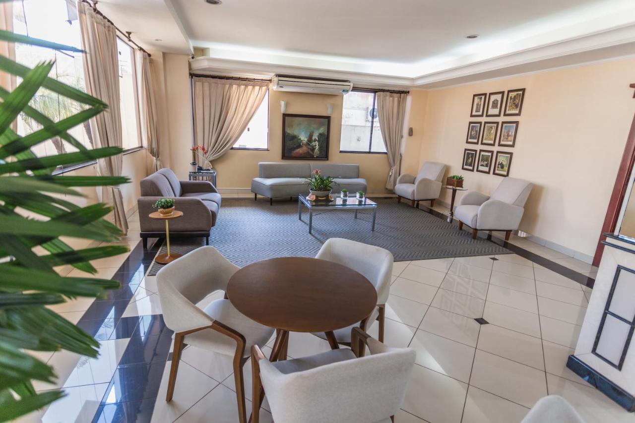 Jr Hotel Marília Kültér fotó