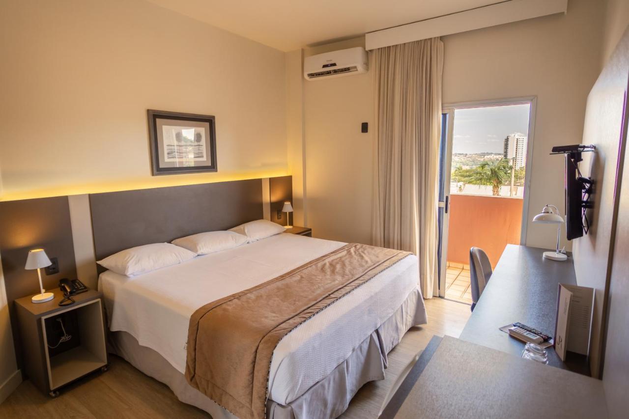 Jr Hotel Marília Kültér fotó