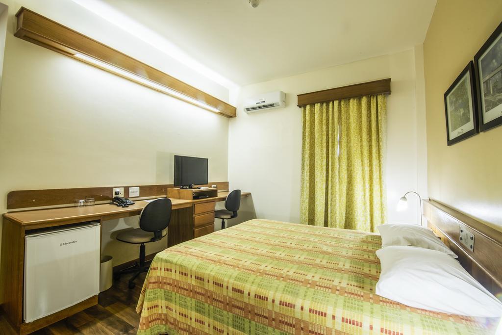 Jr Hotel Marília Kültér fotó